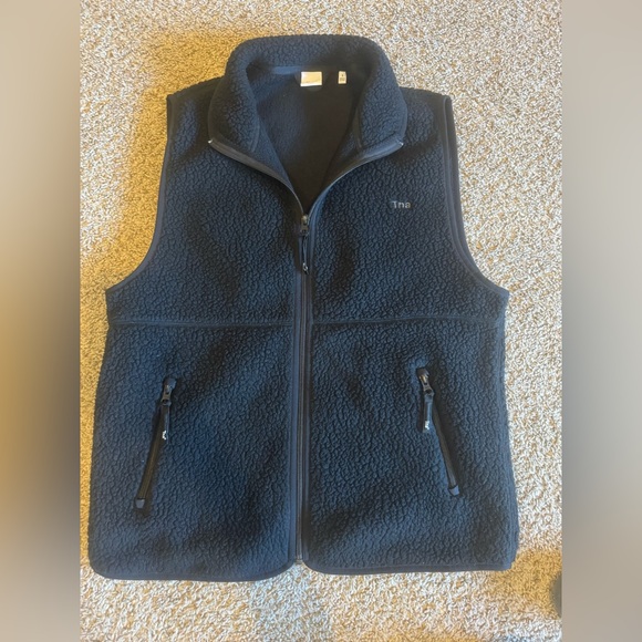 TNA Jackets & Blazers - TNA Black Polartec Sherpa Vest